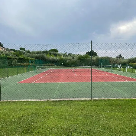 Laura's Country House Pool & Tennis * Bardolino