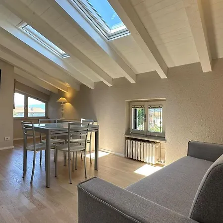 Laura's Country House Pool & Tennis Apartment