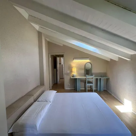 Apartment Laura's Country House Pool & Tennis *